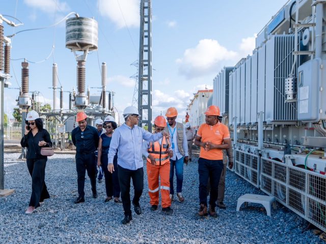MINISTRO DA PLANIFICAÇÃO E DESENVOLVIMENTO INTEIRA-SE SOBRE SISTEMA DE REFORÇO DO FORNECIMENTO DE ENERGIA EM CABO DELGADO